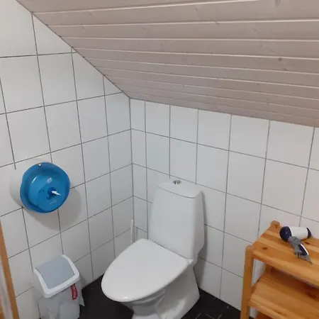 Kodumajutus Проживание в семье Kirna