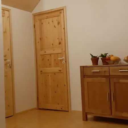 Kodumajutus Kirna